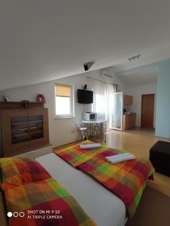 Apartments Antonija - Fitness Vinisce Ngoại thất bức ảnh