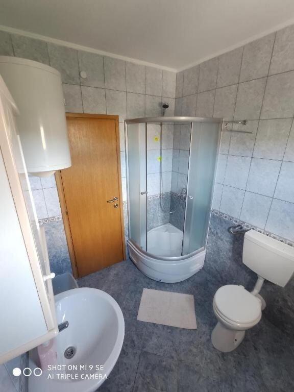 Apartments Antonija - Fitness Vinisce Ngoại thất bức ảnh